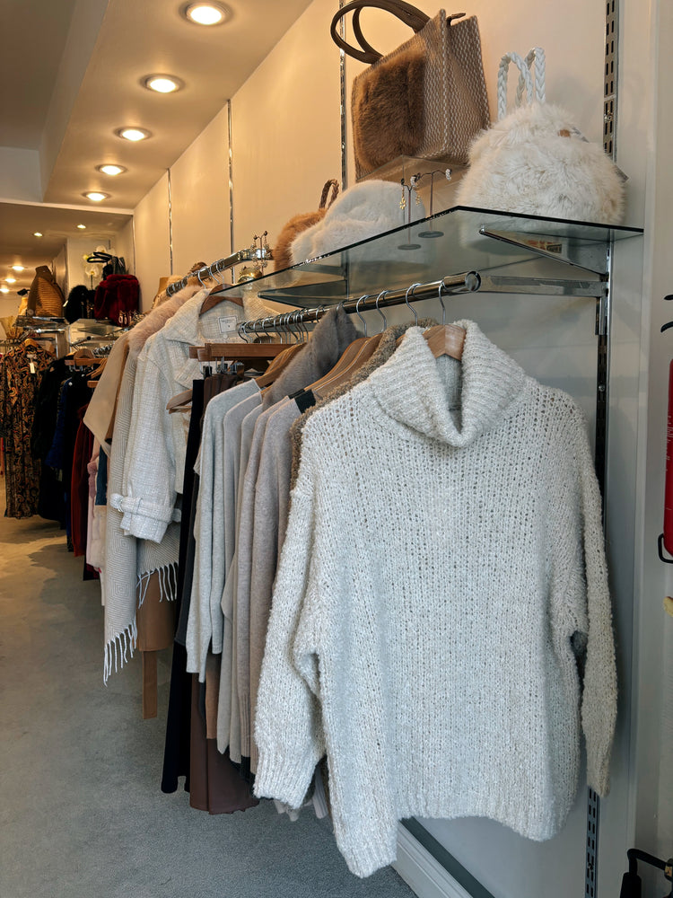 Jumpers & Cardigans