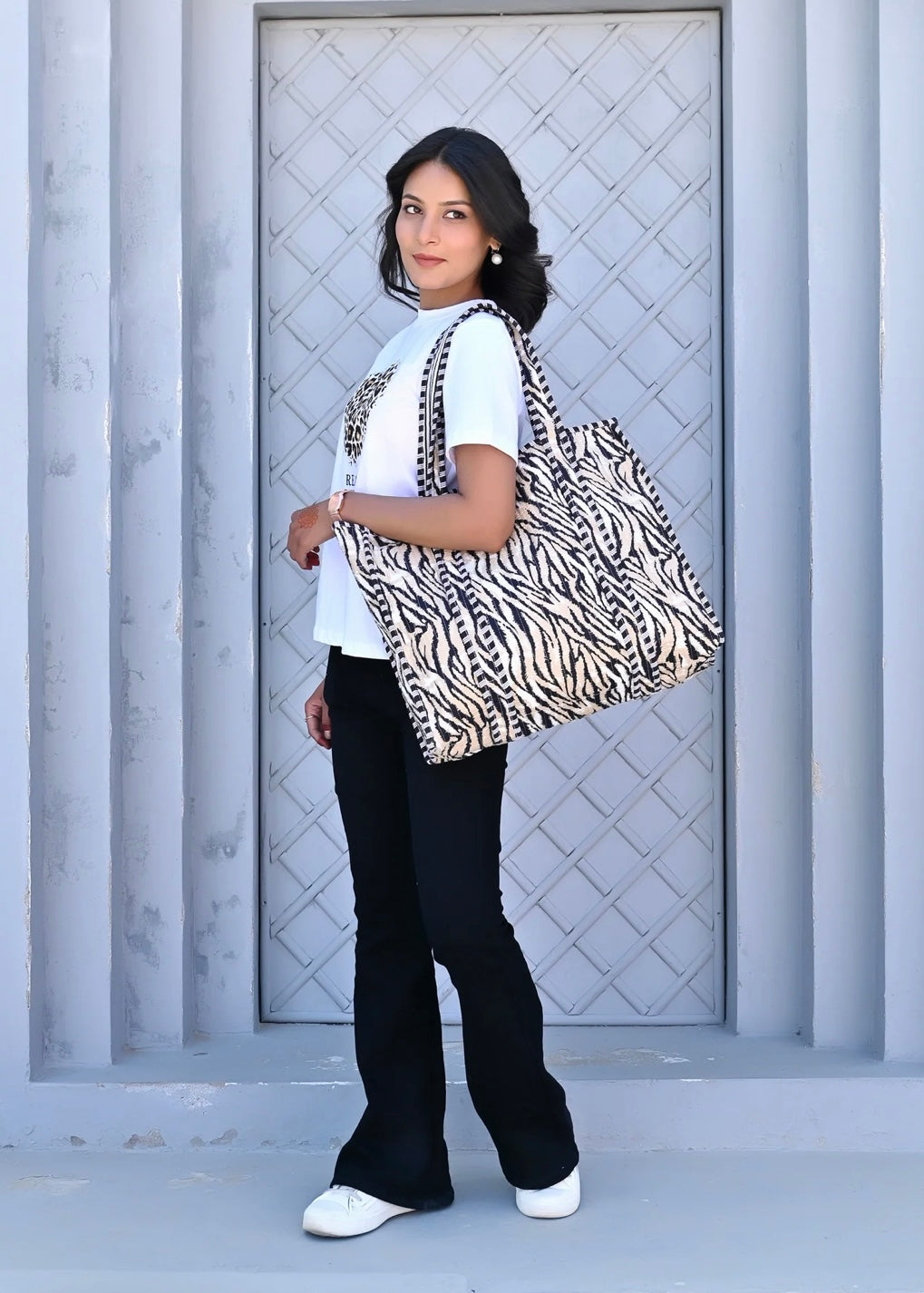 Large Cotton Tote Bag In Tiger Print