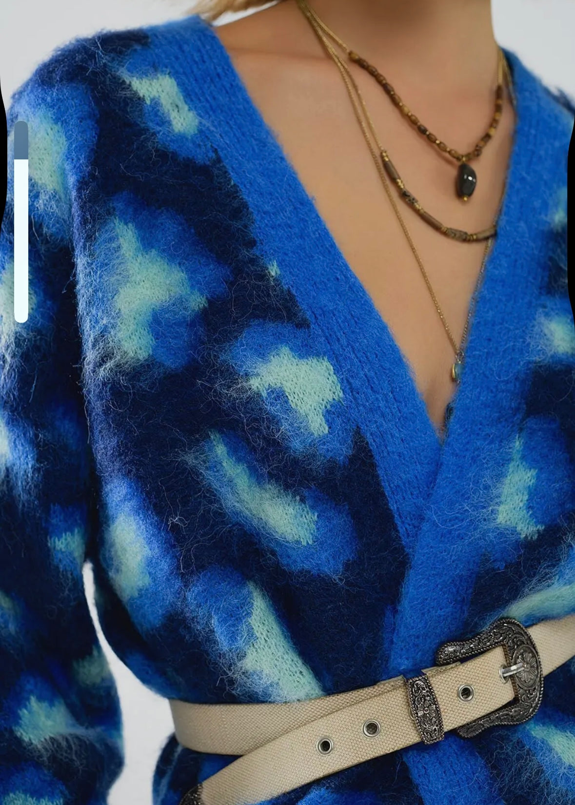 Q2 Blue Leopard Print Wool Cardigan