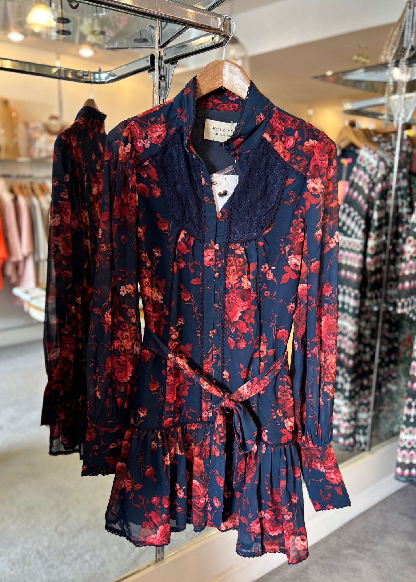 Hope & Ivy Jourdan Dress