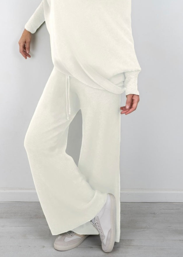 Amazing Woman Super Soft Colette Trousers In Cream