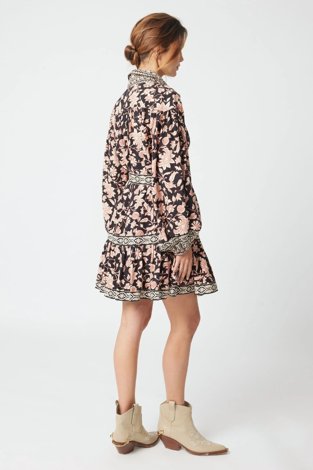 Miss June Short Dress Cassandra