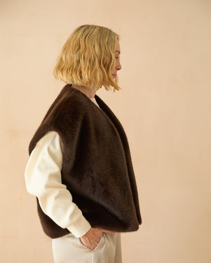 CHALK CLAIRE GILET | CHOCOLATE