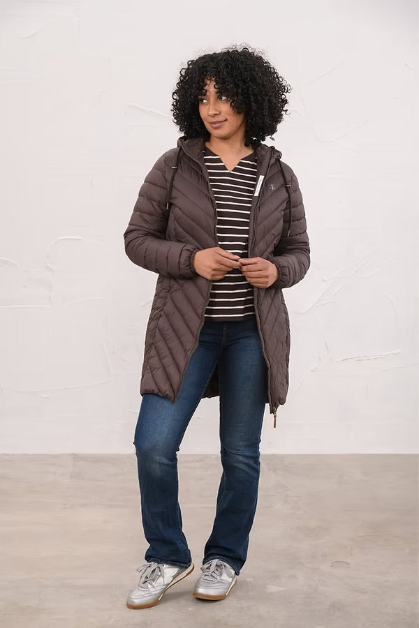 Lighthouse Water Repellent Laurel Raincoat In Cocoa
