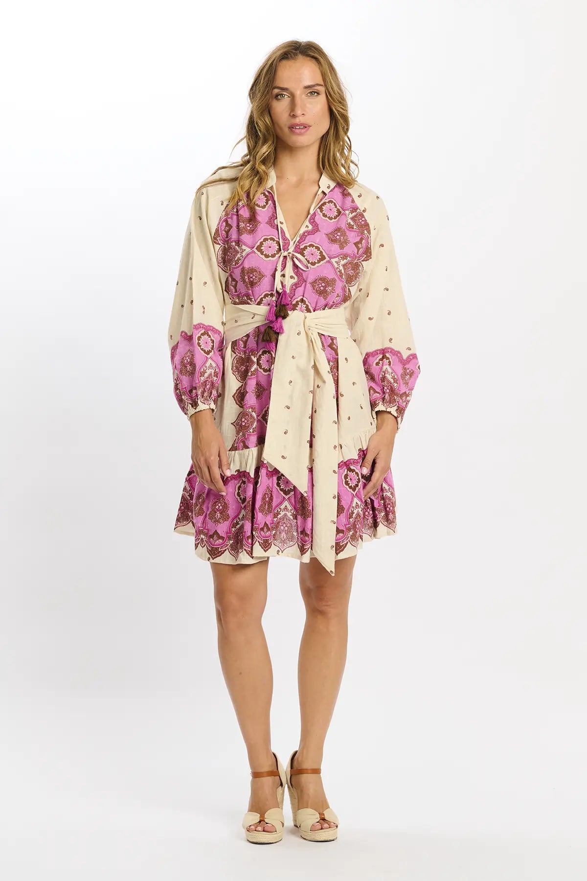 Miss June Danae Short Dress With Belt In Pink Multi