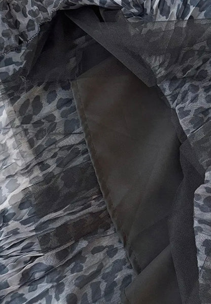 Leopard Print Pleated Maxi Skirt In Grey