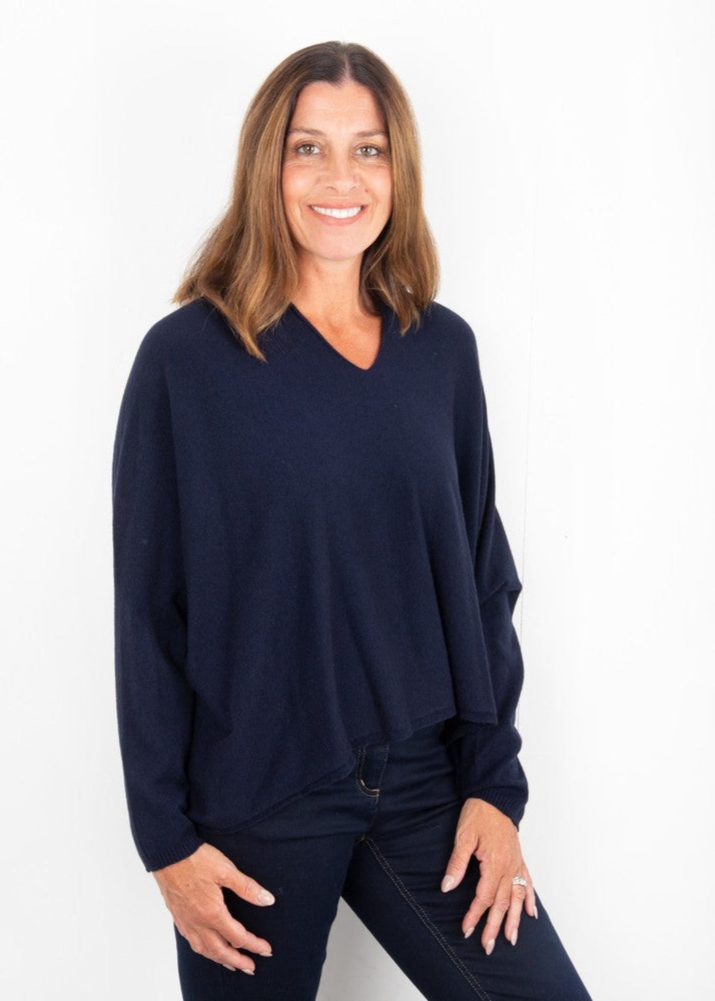 Mika Boxy Fine Knit Jumper In Navy