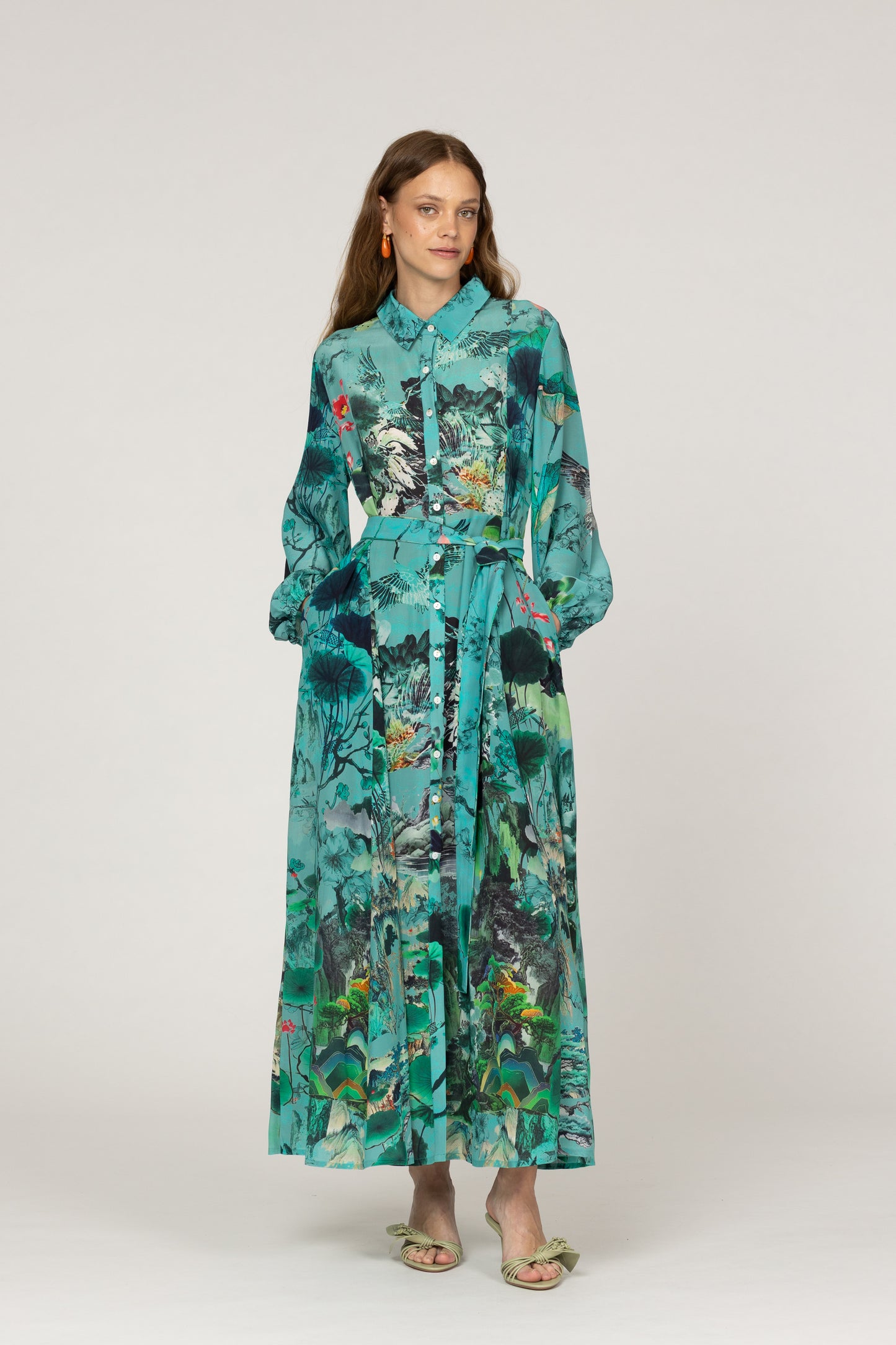 Inoa Jardin Magnifique Dress In Green - 100% Premium Silk