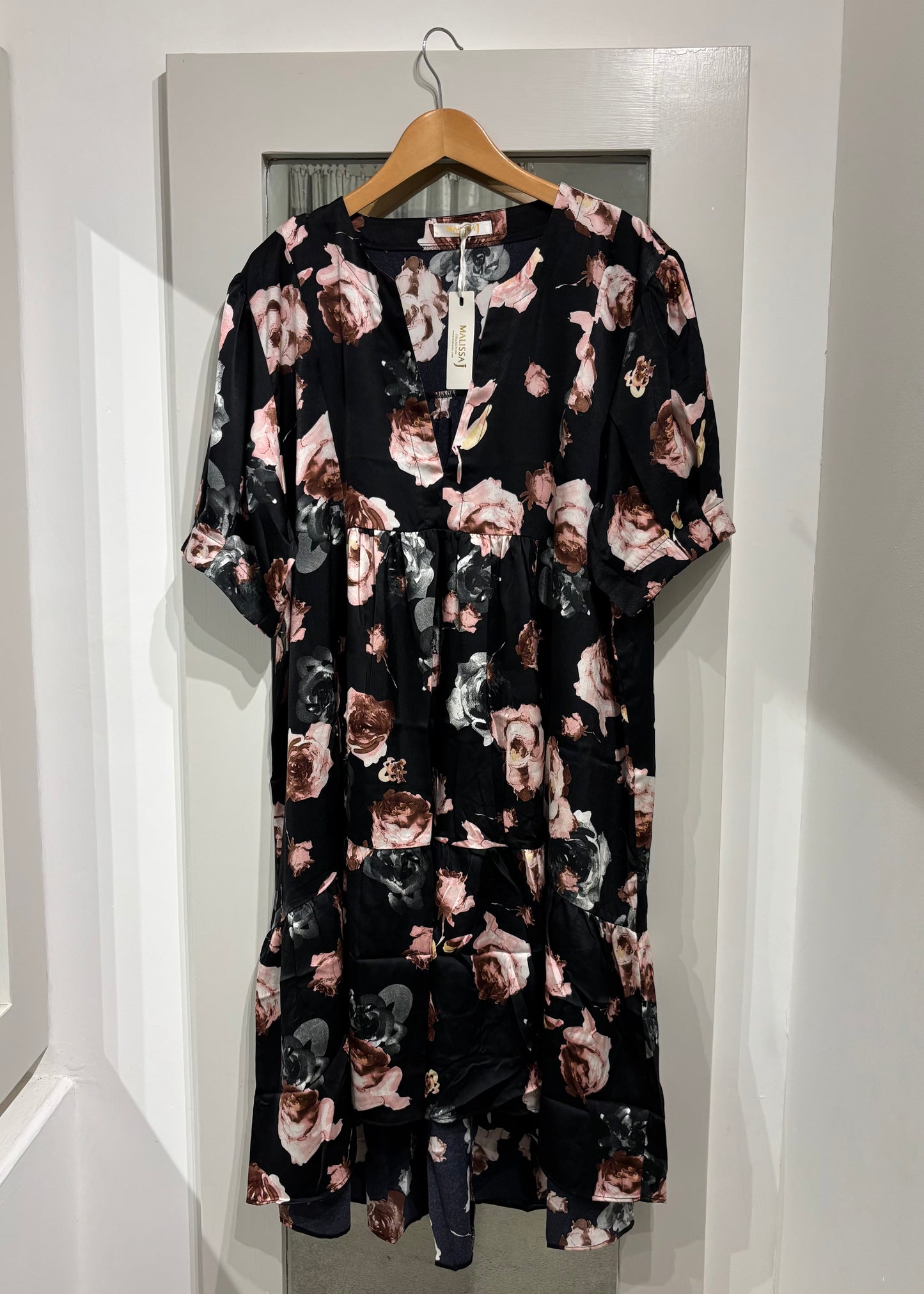 Black & Blush Vintage Flowers Dress