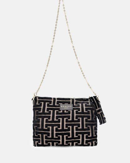 Sorena Andro Clutch Bag With Chain
