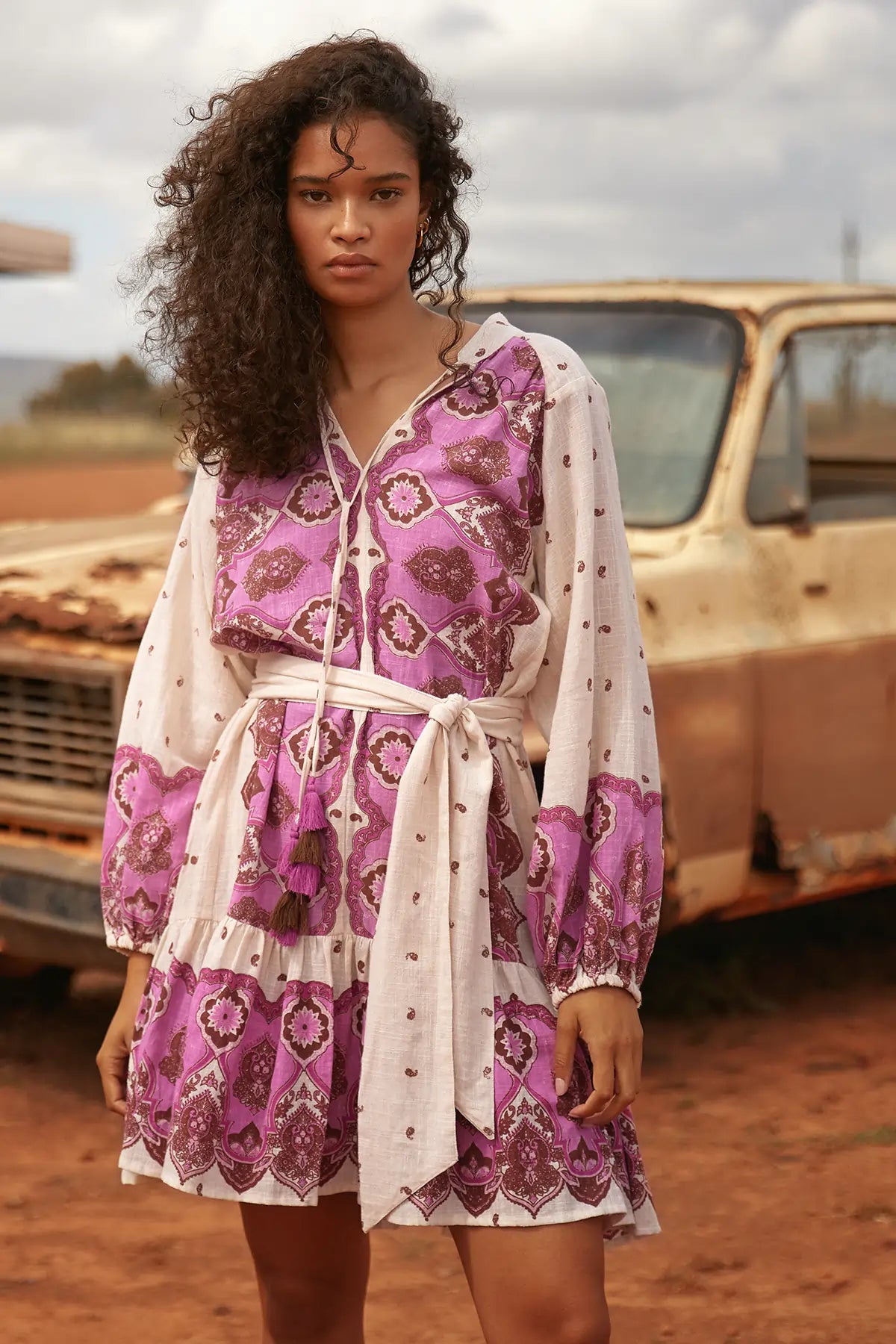 Miss June Danae Short Dress With Belt In Pink Multi