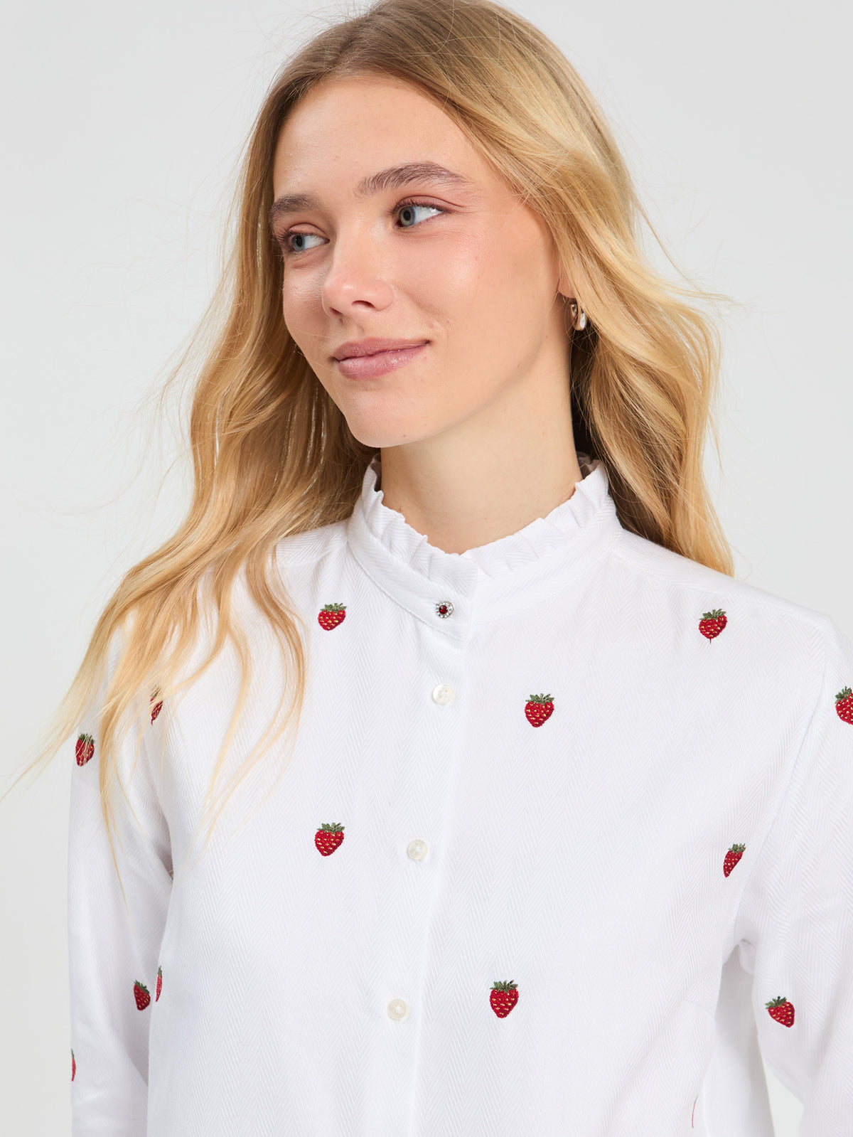 Vilagallo White Herringbone Strawberry Embroidered Shirt