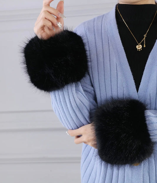 Faux Fur Cuffs In Black