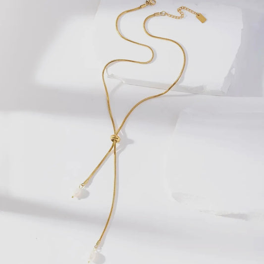 Adjustable Pearl Necklace In Gold