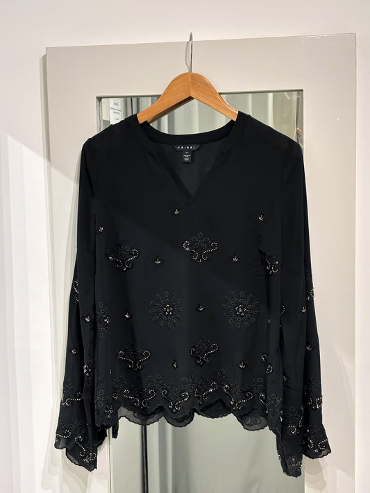 TRIBAL Scalloped Edge Embellished Blouse