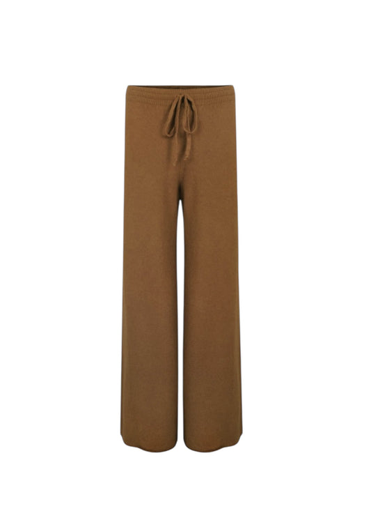 Amazing Woman Colette Trousers In Toast