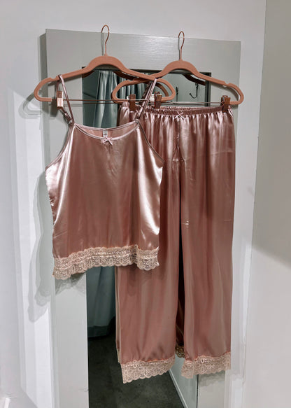 Rosette Satin Nightwear Set With Lace Trim